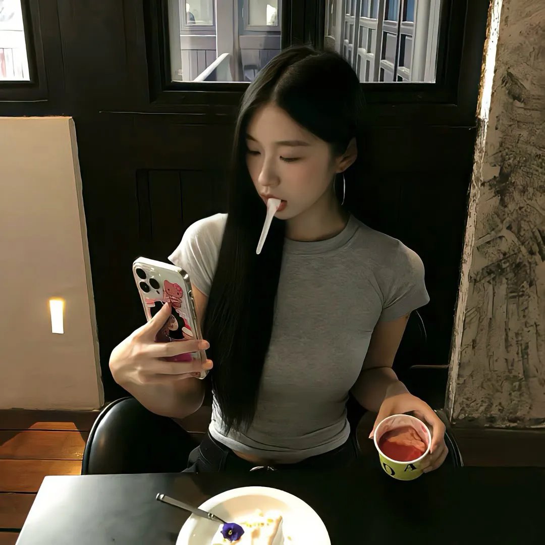 银发的阿基多
